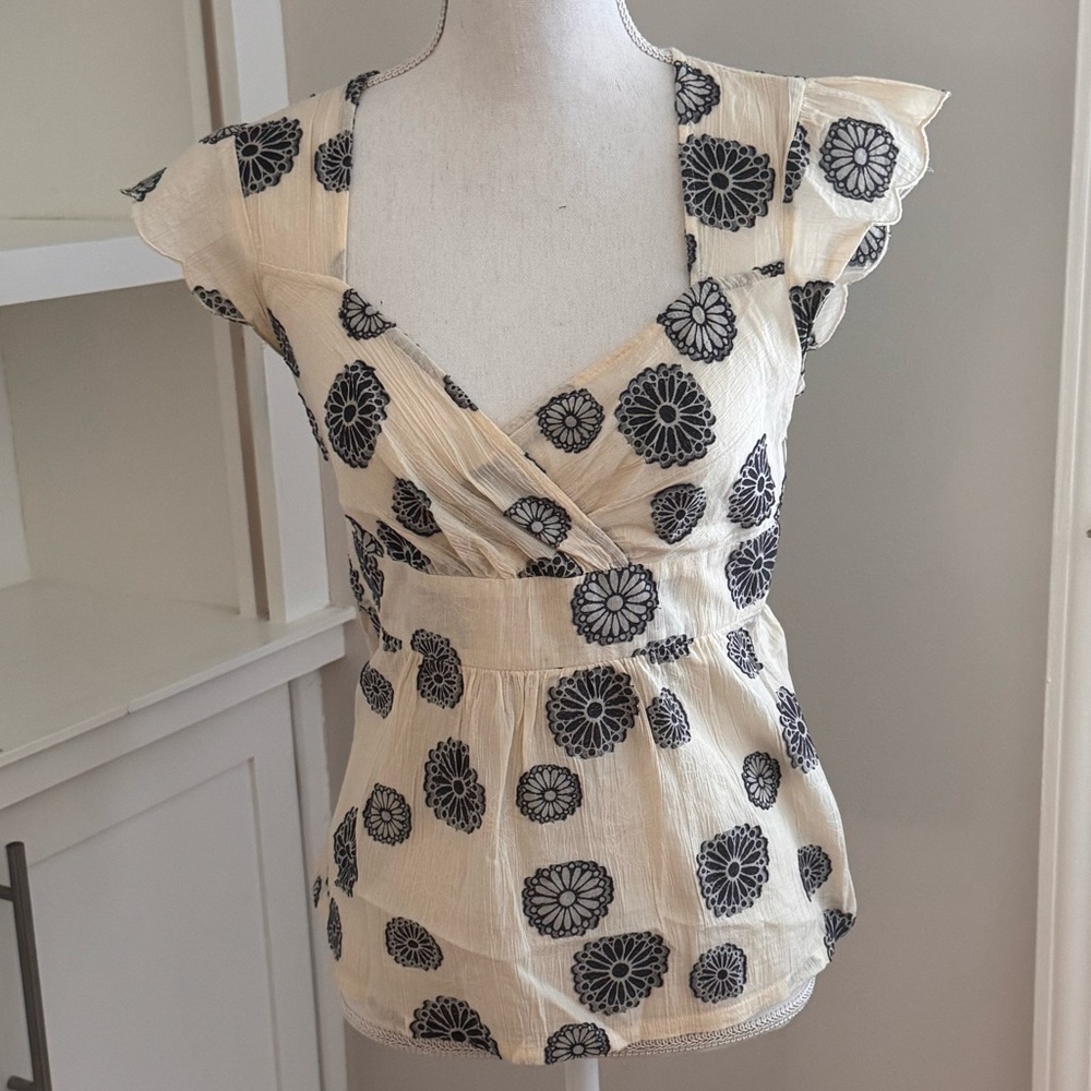 Anthropologie Floral Print Cream and Black Women's Top